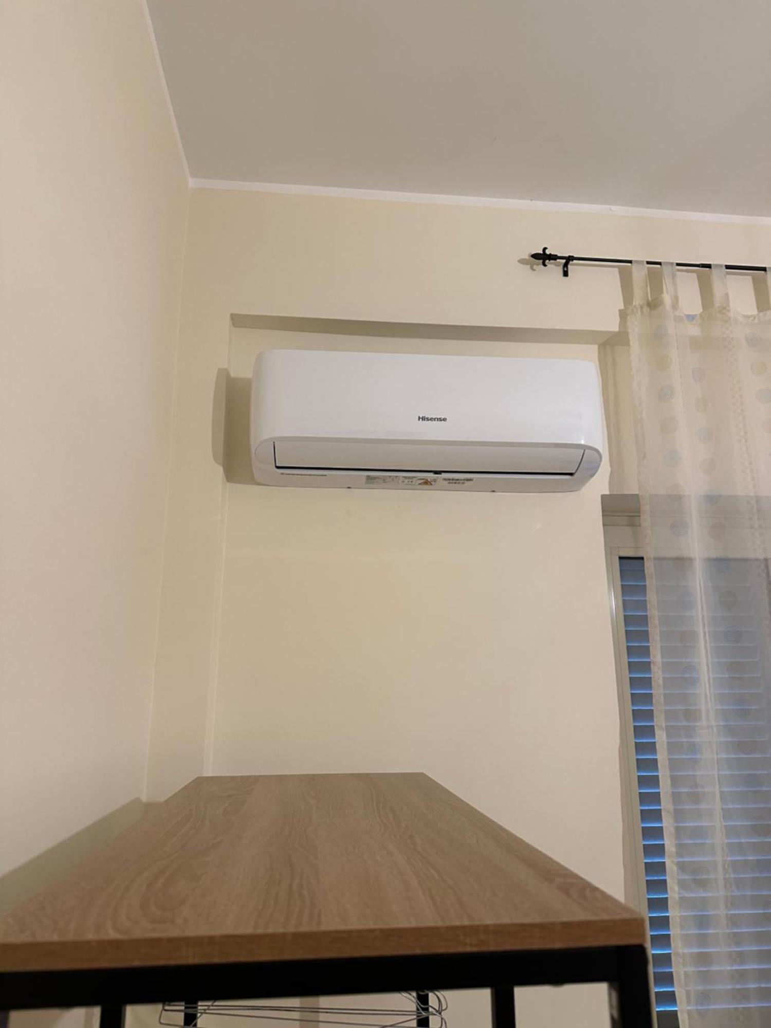 In Famiglia Apartment And Rooms For Pompei, Amalfi, Sorrento And Salerno 산테지디오델몬테알비노 외부 사진